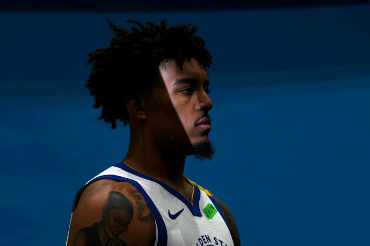 伦德博格谈NBA首秀:非常兴奋也有点紧张 毕竟要防守东契奇 伦德博格谈NBA首秀:非常兴奋也有点紧张 毕竟要防守东契奇